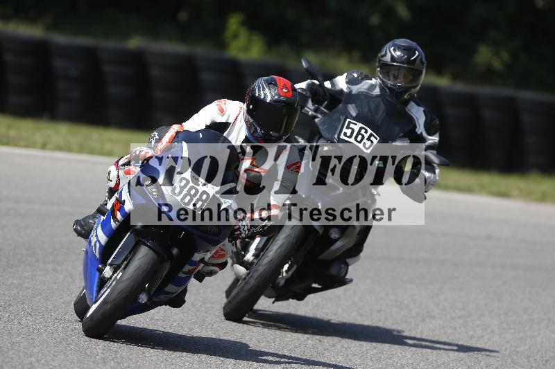 /45 10.08.2025 Plüss Moto Sport ADR/Freies Fahren/888